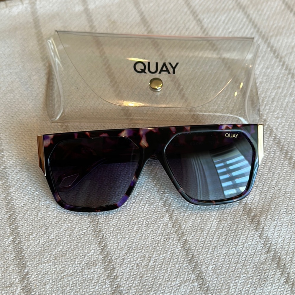 QUAY women’s polarized sunglasses
